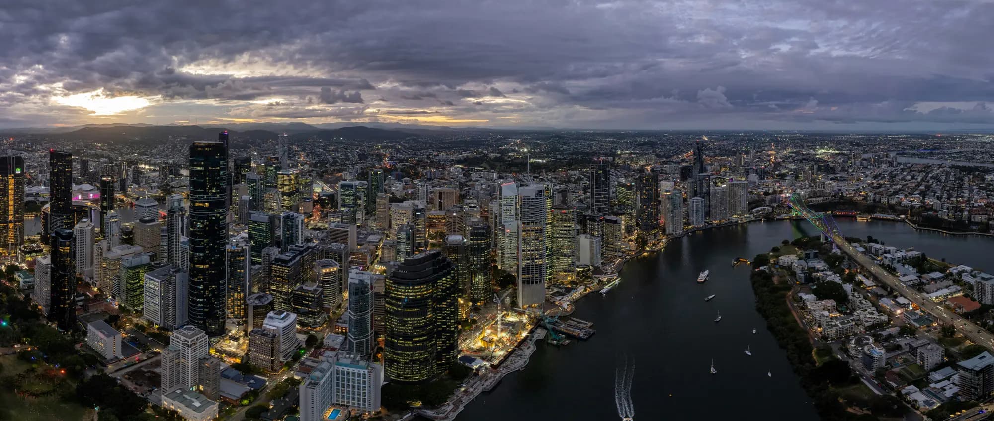 Brisbane city skyline and river at dusk